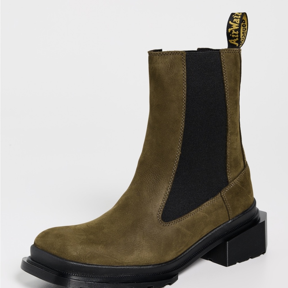 Dr. Martens
Maybole Chelsea Olive Buttersoft Boots - Picture 5 of 14